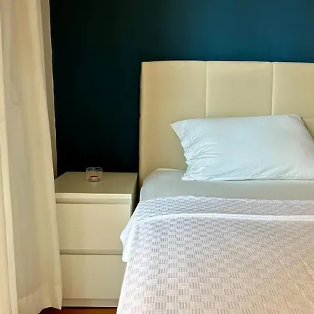 Apartament Merkezde Sueit